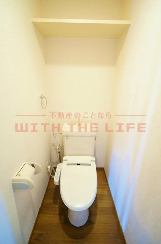 メディアハウスキャビン【キャッシュバック対象物件】のトイレ|落ち着いた色調のトイレです