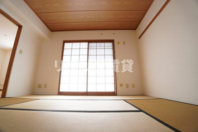 青葉の森公園通り９号棟の寝室