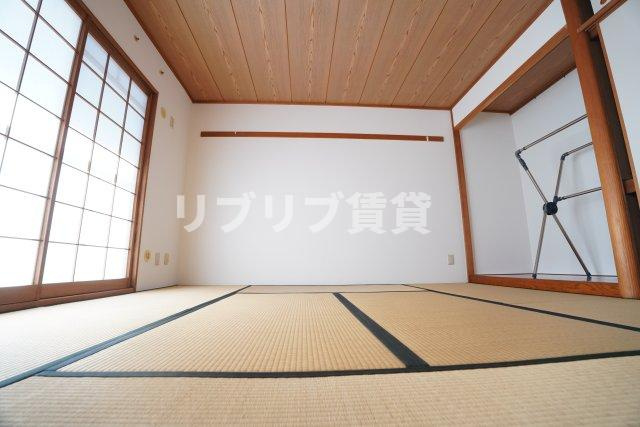 青葉の森公園通り９号棟の寝室