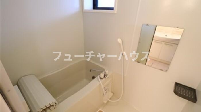アプリコットの浴室