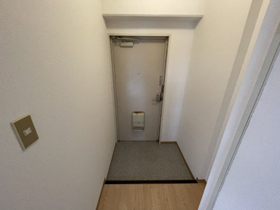 【玄関】 | ビアンコ・ディ・モーラ