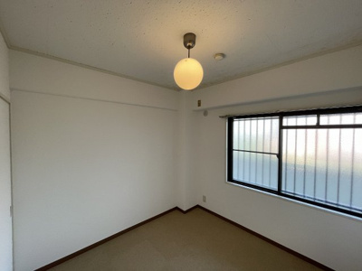 【洋室】 | ビアンコ・ディ・モーラ