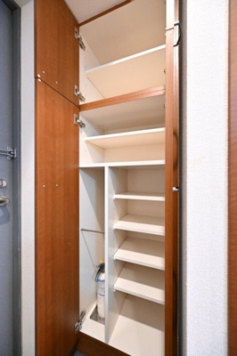 【収納】 | パークウェルツインズ戸越銀座　弐番館 | 靴入