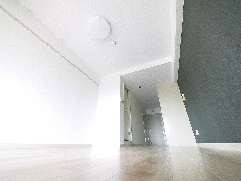 クレアーレ学園前の洋室|広々とした洋室です