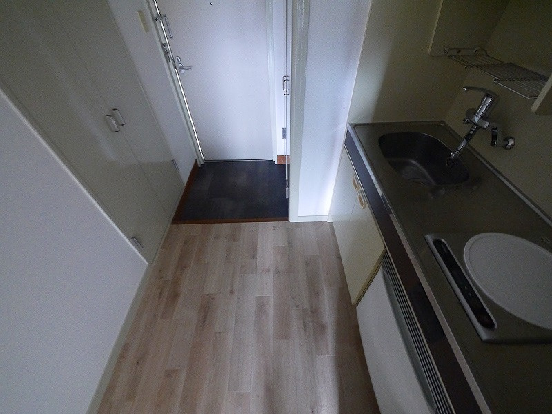 クレアーレ学園前のキッチン