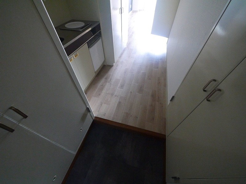 クレアーレ学園前の玄関|毎日通る玄関はこちらです