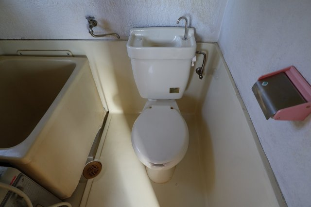 日の出コーポのトイレ|トイレです