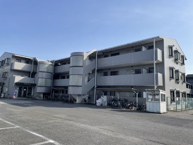 さつきマンションの外観