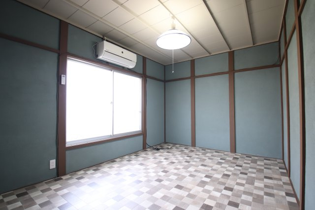 【洋室】 | 堺市中区深井北町802-7貸家