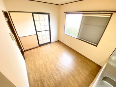 【居間・リビング】 | ドミール島泉