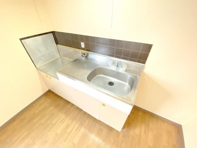 【キッチン】 | ドミール島泉