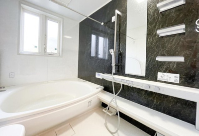 【浴室】 | ◆南区福田◆高級住宅◆太陽光、HEMSシステム付の二世帯向け住宅◆ | 詳細はお問い合わせください♪