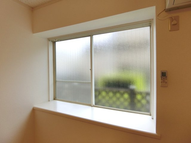 【内装】 | 出窓