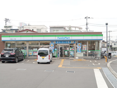 ファミリーマート新座片山一丁目まで500ｍ