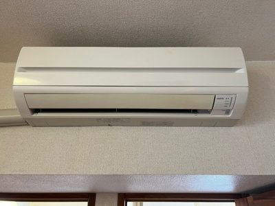 【設備】 | ユトリロ新川 | エアコン ダイニングキッチン