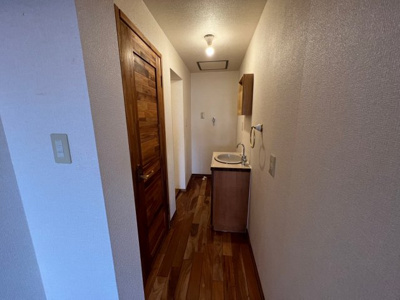 【洗面所】 | ユトリロ新川