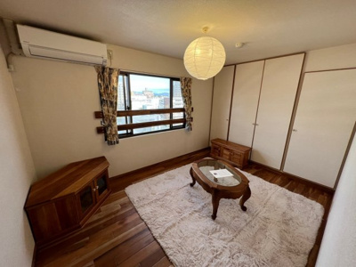 【洋室】 | ユトリロ新川 | 6帖洋室