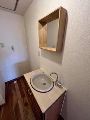 【独立洗面台】 | ユトリロ新川