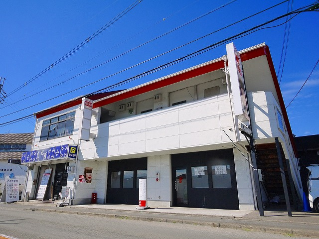 トレフビルテナントビルの外観|外観は落ち着いています