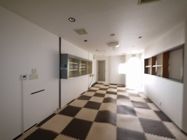 トレフビルテナントビル