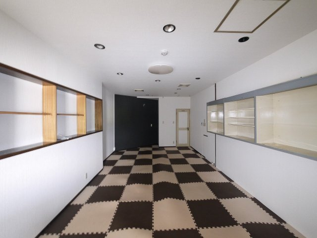 トレフビルテナントビル