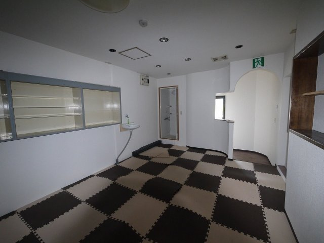 トレフビルテナントビル