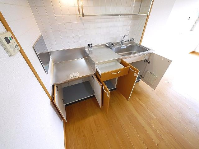 ウッディタウンＢのキッチン|使いやすいキッチンです