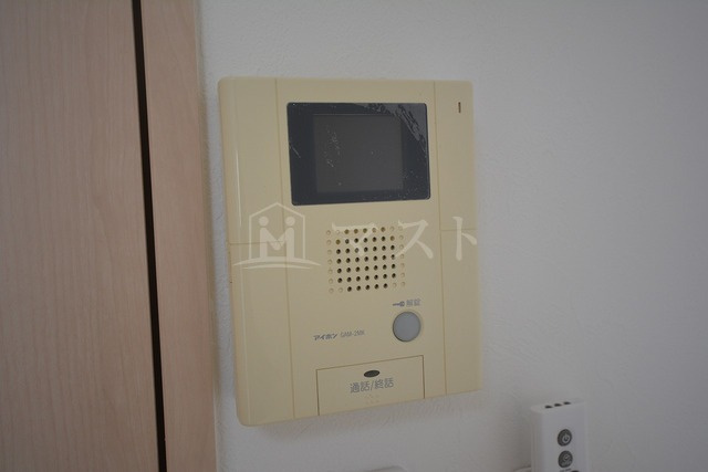 グランエクラ岸里のセキュリティ