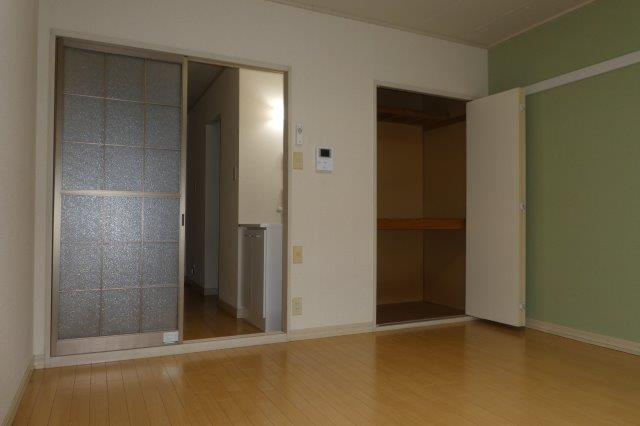 コーポアリメントの洋室