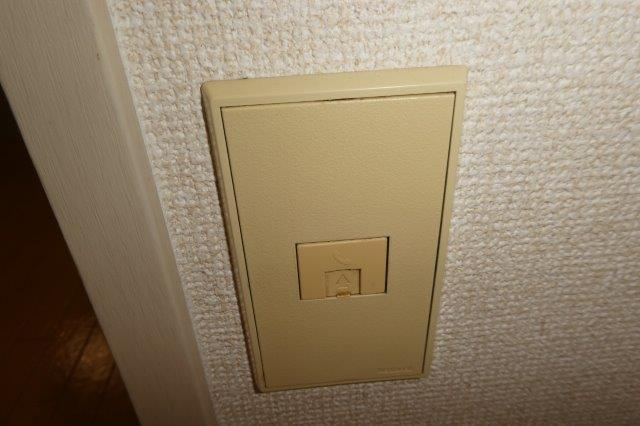 コーポアリメントの設備|電話モジュラー