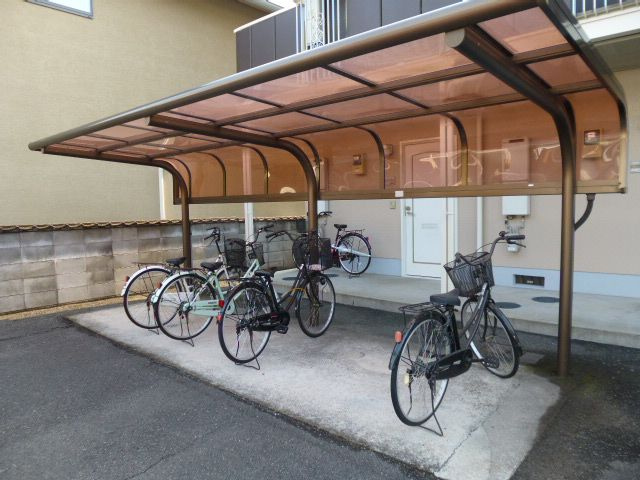 コーポアリメントのその他共用部分|自転車置き場