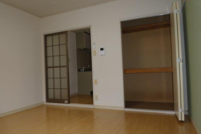 コーポアリメントの寝室|洋室