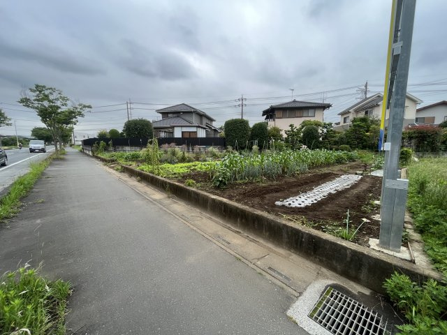 鶴ヶ島市三ツ木　建築条件なし売地　東武東上線『若葉駅』徒歩28分　の外観