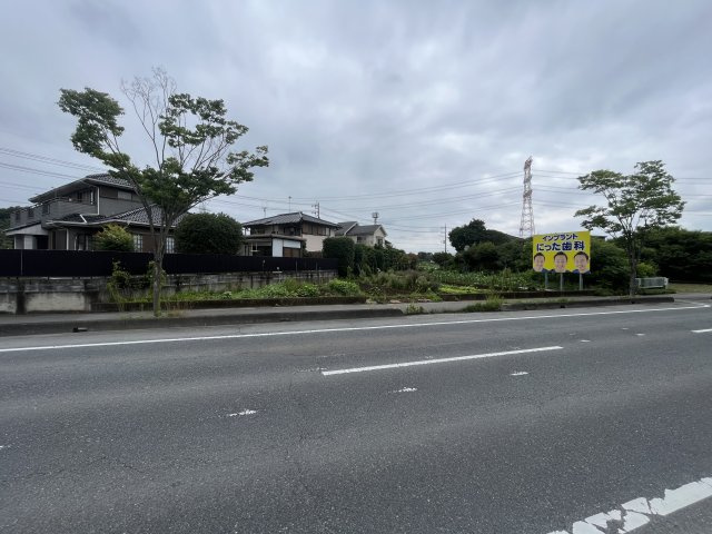 鶴ヶ島市三ツ木　建築条件なし売地　東武東上線『若葉駅』徒歩28分　の外観