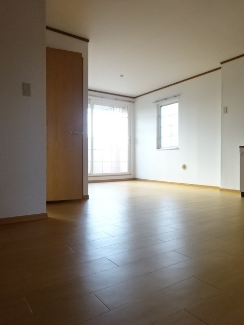 ラ・フレーズⅡの居間・リビング