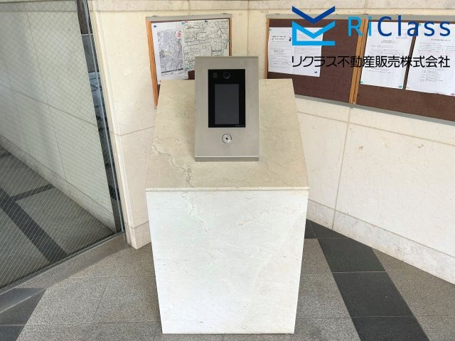 ワコーレオーキッドプラザのエントランス|オートロックです