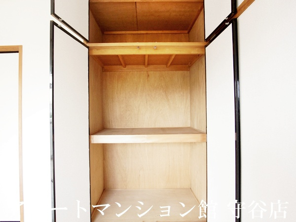 ハイツ愛里の収納