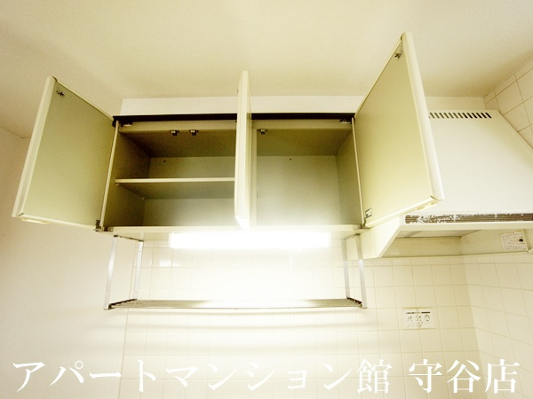 ハイツ愛里の収納