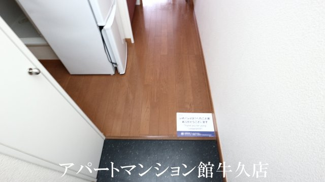 レオパレス向山Ⅰの玄関