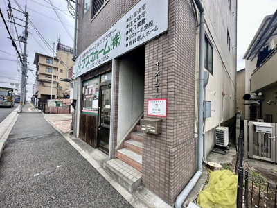 【エントランス】 | イーストコート