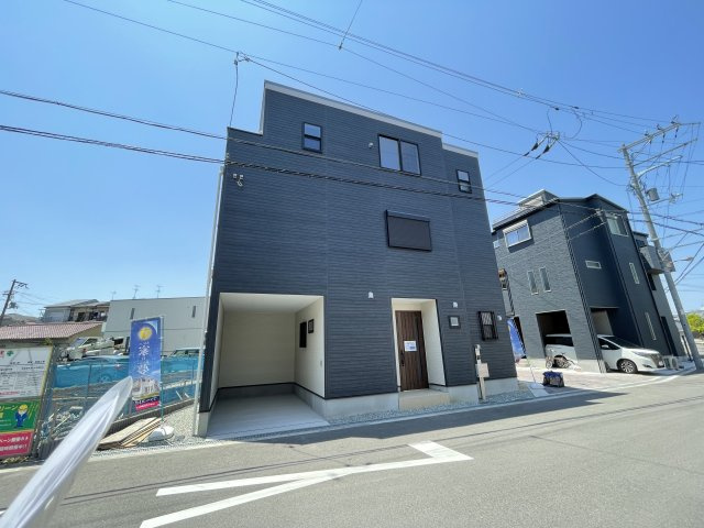 鶴見区浜３丁目新築戸建の外観|落ち着いたカラーの外壁です。