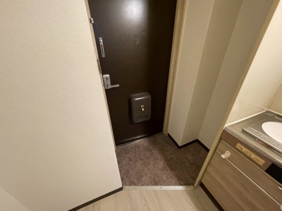 【玄関】 | ロイヤルヴィラ