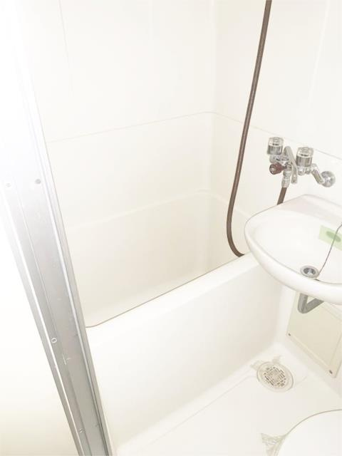 習志野市藤崎５丁目のアパートの浴室