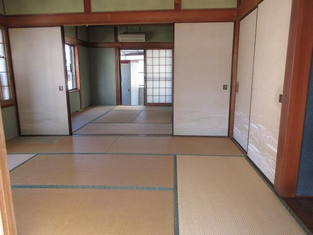 高知市大津乙　中古住宅の和室