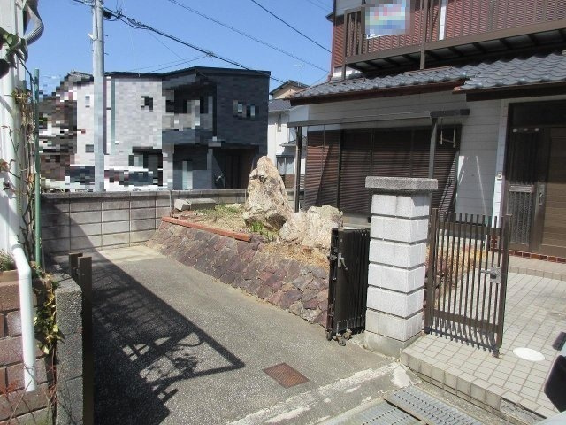 高知市大津乙　中古住宅の外観
