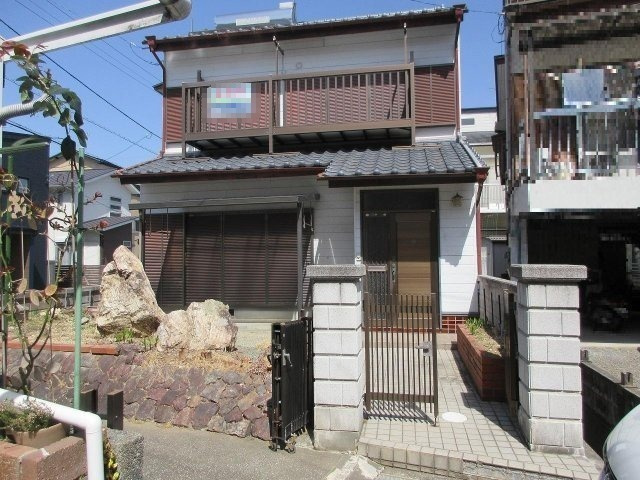 高知市大津乙　中古住宅の外観