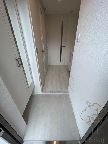 エスリードレジデンス大阪福島シティウエストの玄関