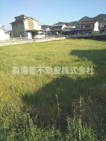 ６０８４０　山県市高富土地の外観