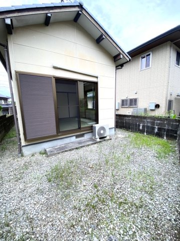 大井町平屋貸家　S邸の周辺|裏庭もあります