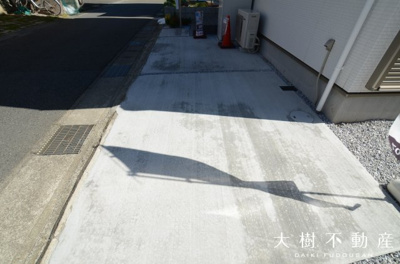 【駐車場】 | 海老名市門沢橋5丁目　新築戸建て　全１棟　【仲介手数料無料】